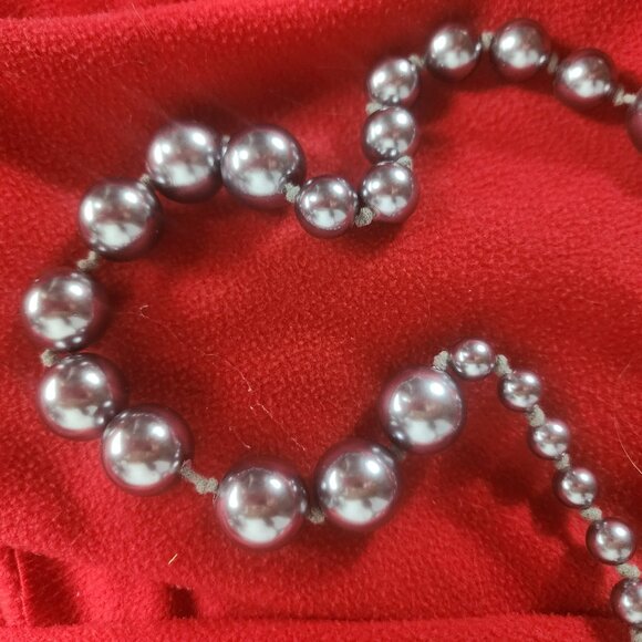 Chicos Chunky Grey Silver Tone Metal Graduated Bead Link Long 64"-68.5" Necklace - Picture 14 of 16